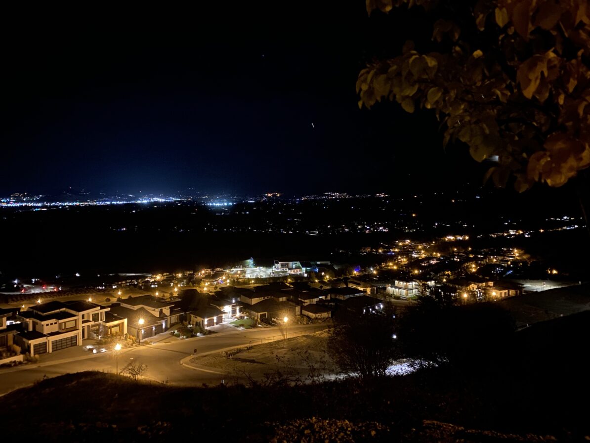 Kelowna bei einem Abendspaziergang